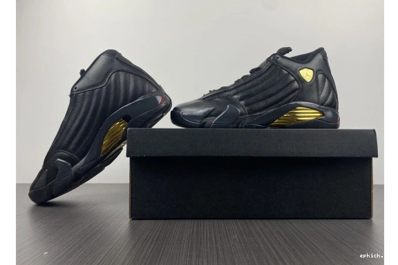 Rep EP 487471-022 14 Defining Jordan - Pack 487471-022 DMP Moments Air Retro 0410